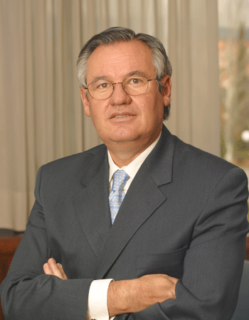 José Manuel Martínez - Presidente Mundial da MAPFRE José Manuel Martínez - Presidente Mundial da MAPFRE